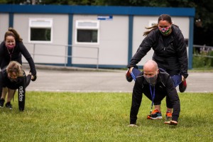 Na múinteoirí i mbun an rás Bara Rotha.  Míle buíochas do Phaul Keagan as ucht na griangraif.